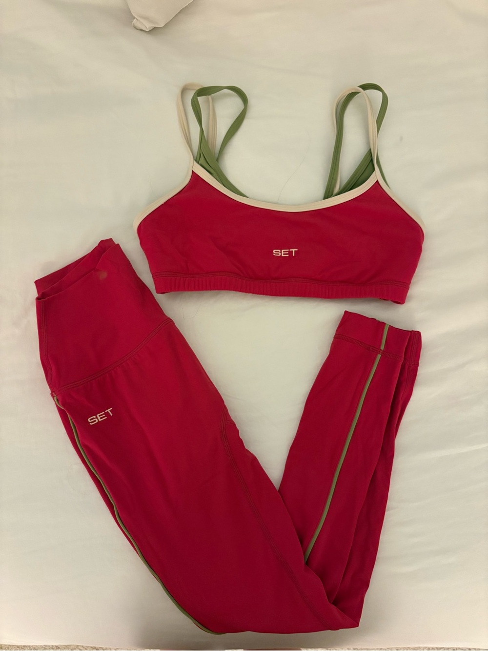 SET Active Hibiscus Set